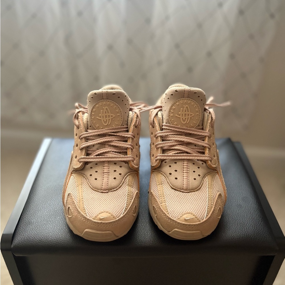 Nike Kids Tan Sneakers